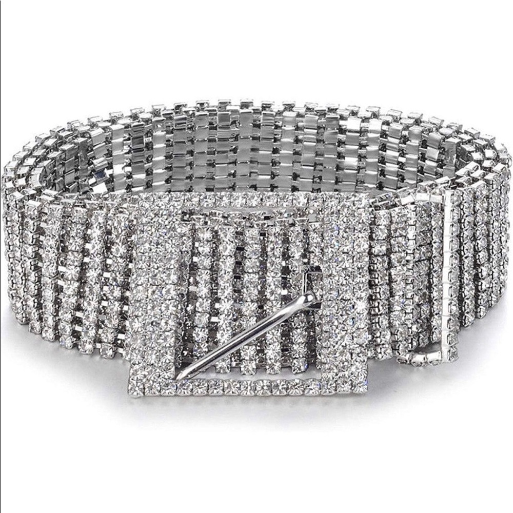Rhinestone belt ✨💎🤍